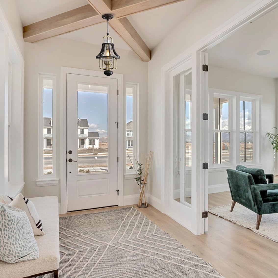 Farmhouse Chandelier Modern Hanging Light, Vintage Rustic Pendant Lights Fixture, Crackle Glass Shade, Wood & Metal Cage Base for Living Room Dining Room Foyer Kitchen Island Bedroom