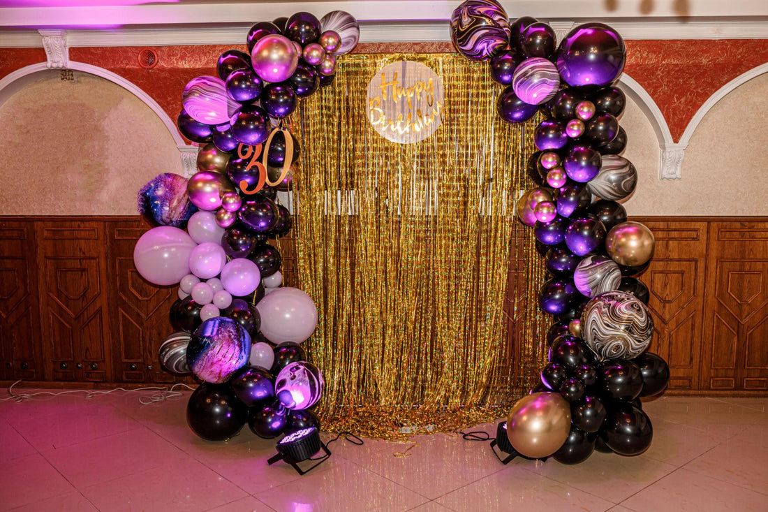 Chrome Balloon Trend: The Modern Party Statement Everyone Loves