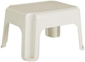 Rubbermaid Roughneck Single Step Stool, 300-Pound Capacity by Rubbermaid