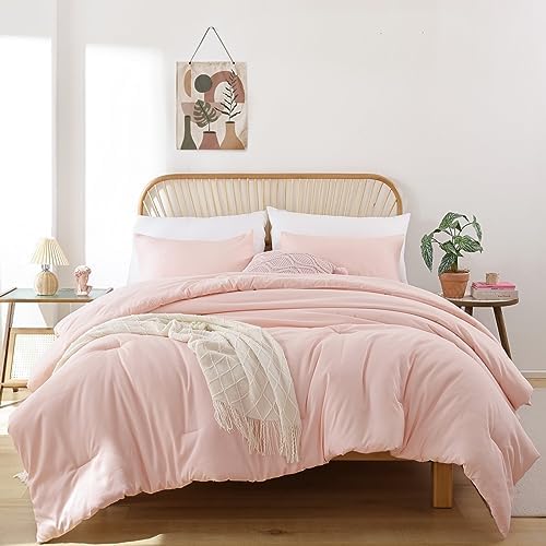 ROSGONIA Oversized King Comforter, 120x98 Soft Bedding Blanket Quilt by ROSGONIA