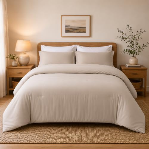 Full Comforter Set with Sheets by WEIGELIA