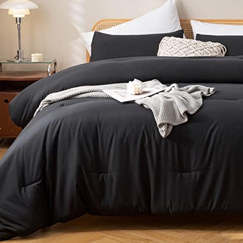 ROSGONIA Super King Plus Comforter, 128x120 Soft Bedding Quilt - Image 3