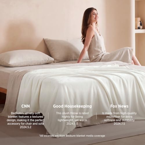 Bedsure GentleSoft Fleece Blanket California King - Image 4