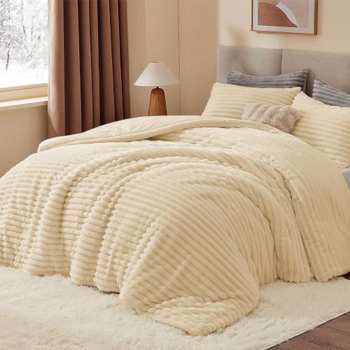 BEDELITE Fleece Oversized Queen Comforter Set, Fluffy Bed Set - Image 2