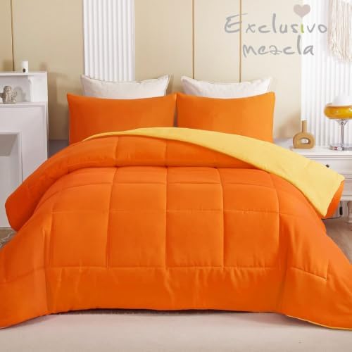 Exclusivo Mezcla Reversible Soft Full Comforter Set, 3 Pieces - Image 2