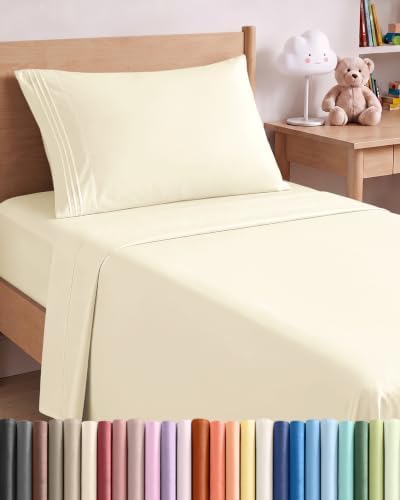 Twin Size 3 Piece Sheet Set by CGKUnlimited