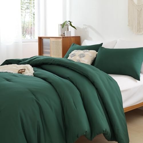 ROSGONIA Queen Comforter Set Emerald Green, All Season Blanket Lightweight - Image 4