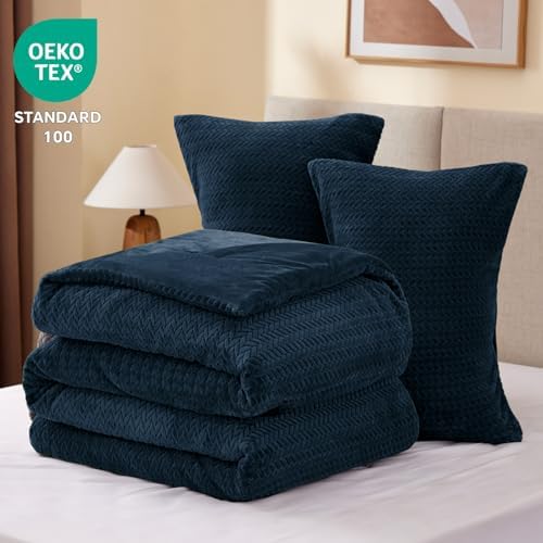 ChiXpace Fleece Full Size Comforter Set Navy, Fluffy Bed Set 3 Pieces - Image 5