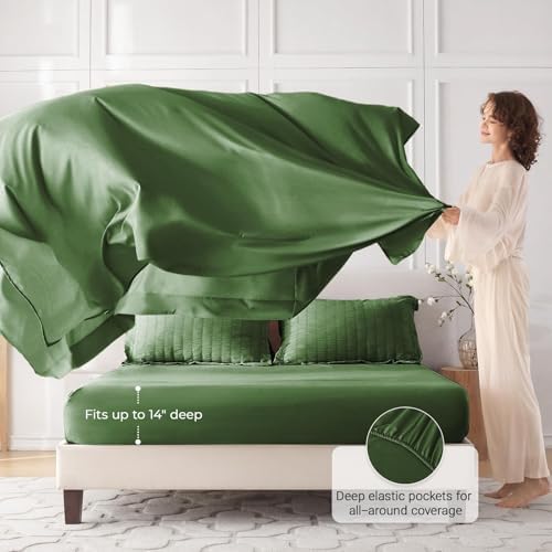 MUXHOMO Queen Comforter Set 7 Pieces, Seersucker Bed in a Bag, Dark Green - Image 3
