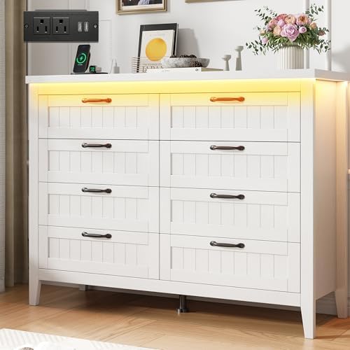 GarveeHome 8 Drawer Dresser by GarveeHome