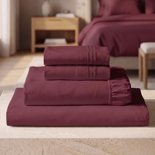 Mellanni Iconic 4-Piece Bed Sheet Set by Mellanni