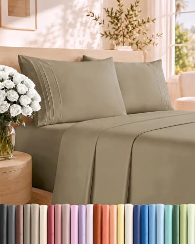 Queen Size 4 Piece Sheet Set by CGKUnlimited