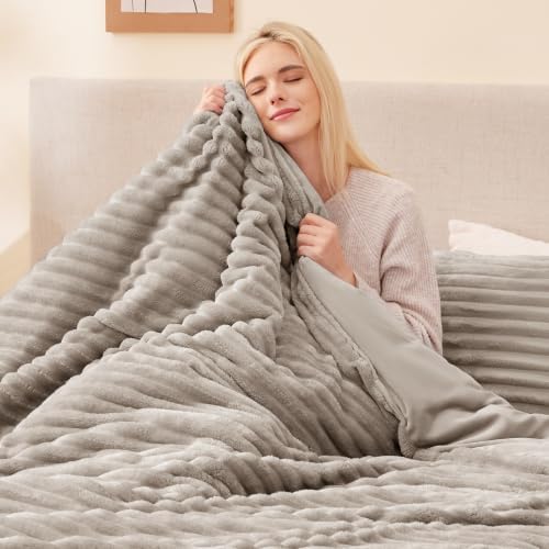 EXQ Home Fluffy Comforter Set Full Size, 3 Pieces Bed Set - Image 4