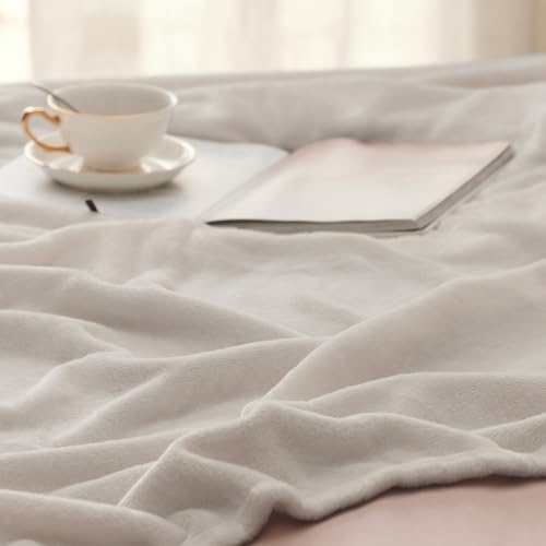 Bedsure GentleSoft Fleece Throw Blanket Linen Beige - Image 5