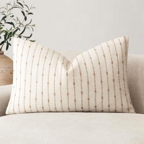 Foindtower Pack of 1 Decorative Jacquard Boucle Lumbar Throw Pillow Cover by Foindtower