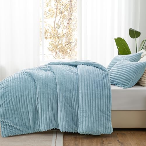 BEDELITE Fleece Queen Comforter Set, Fluffy Bed Set, Light Blue - Image 2