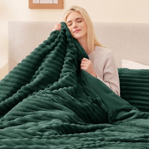 EXQ Home Fluffy Comforter Set Twin Size, 2 Pieces Bed Set, Dark Green - Image 4