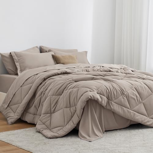 Love's cabin Queen Comforter Set, 7 Pieces Bed in a Bag by Lovescabin