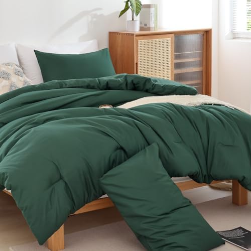 ROSGONIA Queen Comforter Set Emerald Green, All Season Blanket Lightweight - Image 2