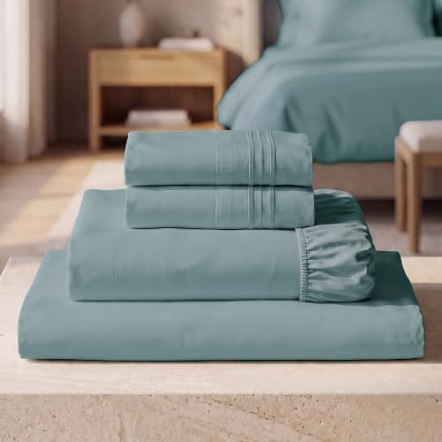 Mellanni Iconic 4-Piece Bed Sheet Set by Mellanni