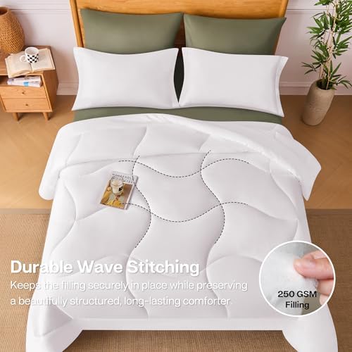 MR&HM All-Season Natural Cooling Comforter - Image 6