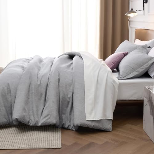 Bedsure Oversized Queen Comforter Set 3Pcs, Soft Light Grey Cationic Dyed - Image 4