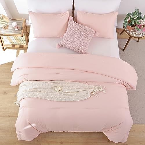 ROSGONIA Oversized King Comforter, 120x98 Soft Bedding Blanket Quilt - Image 5