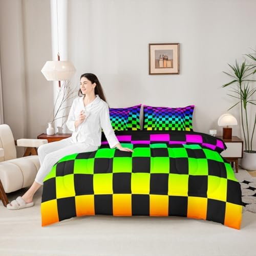 Multicolored Checkered Retro Comforter Set - Image 6