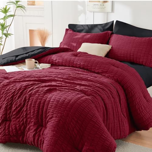 Full Comforter Set by HYMOKEGE