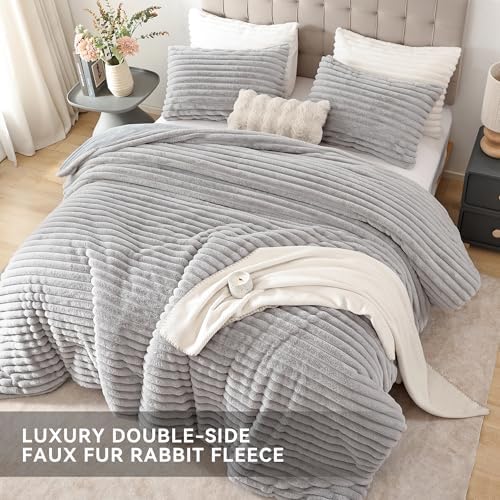 Smoofy Fluffy Full Size Comforter 3 PCS - Image 4