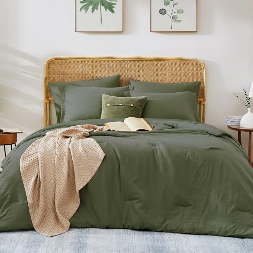 Oversized Queen Comforter Set -7 Pieces Soft Bed in a Bag Queen Bedding Set - Image 2