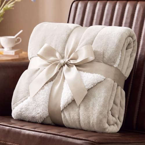 Bedsure GentleSoft Sherpa Fleece Blanket Queen Size - Image 7