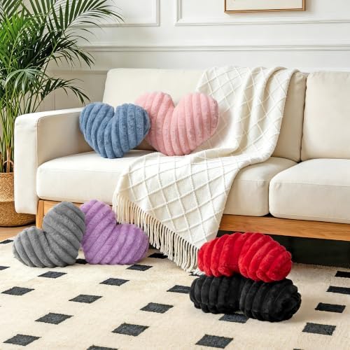 2PCS Heart Pillows - Image 2