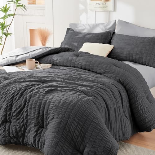 Queen Comforter Set by HYMOKEGE