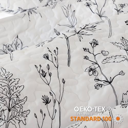 Quilts Queen Size White Floral Bed Spread - Image 2