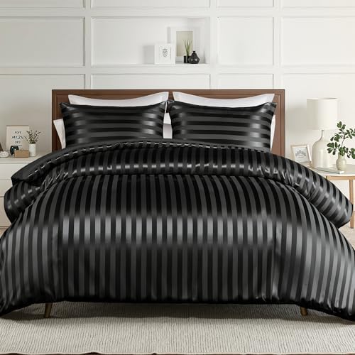 Whale Flotilla 2-Piece Reversible Silky Soft Breathable Twin Comforter Set by WHALEFLOTILLA