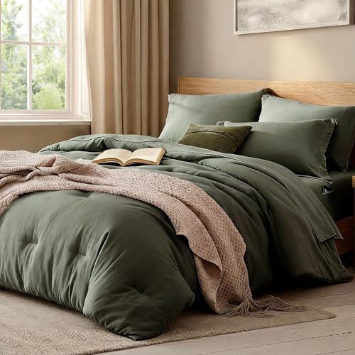 Oversized Queen Comforter Set -7 Pieces Soft Bed in a Bag Queen Bedding Set by WRENSONGE
