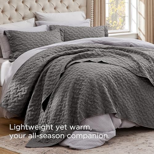 Bedsure Oversized King Quilt, Lightweight Comforter Set - Image 2