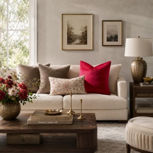 GIGIZAZA Red Velvet Pillow Covers 20x20 Decorative Pillows Pack of 2 - Image 2