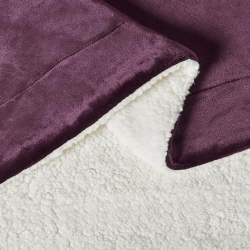 Amazon Basics Reversible Sherpa Throw Blanket, Velvety Flannel, Ultra Soft - Image 6