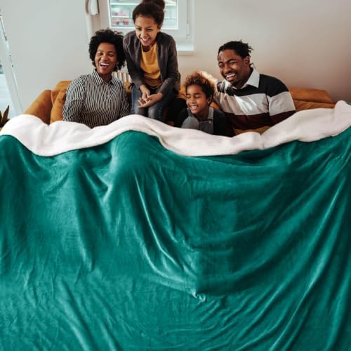 Bedsure GentleSoft Sherpa Fleece Cal King Blankets - Image 2