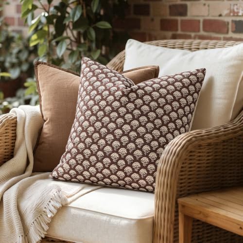 MIULEE Christmas Floral Print Decorative Pillow Covers 18x18, Withered Rose - Image 4