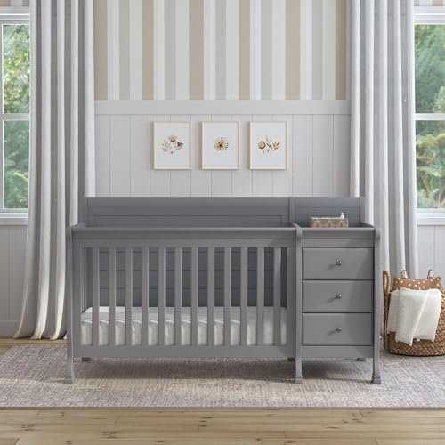 DaVinci Kalani 4-in-1 Convertible Crib & Changer Combo - Image 4