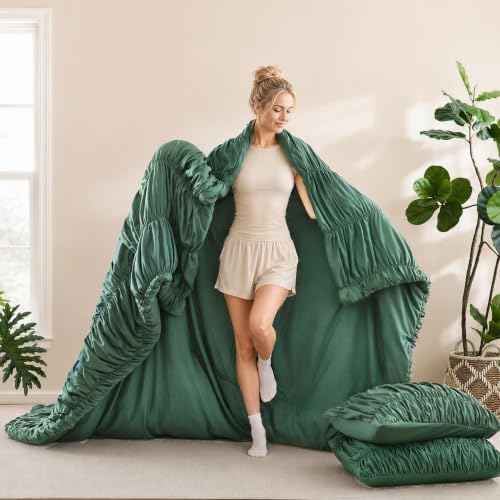 weigelia Emerald Green Ruched Comforter Set King Size, Cute Bedding Set - Image 4