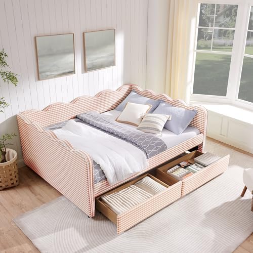 KEIKI Queen Gingham Upholstered Daybed by KEIKI