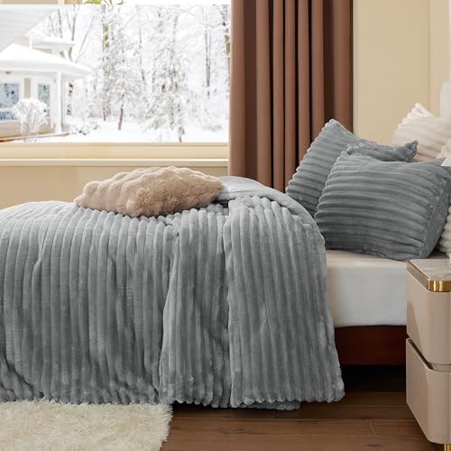 BEDELITE Fleece Full Comforter Set, Fluffy Bed Set, Light Grey - Image 4
