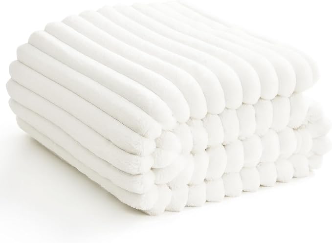 HIMEET Off White Ribbed Queen Size Blanket by Unknown