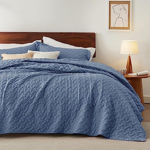 Bedsure Queen Size Quilt, Lightweight Comforter Set, Mineral Blue Bedspread - Image 5