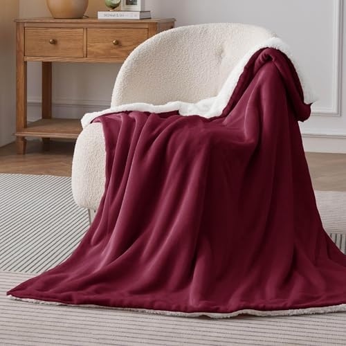 Bedsure GentleSoft Sherpa Fleece Throw Blanket - Image 3