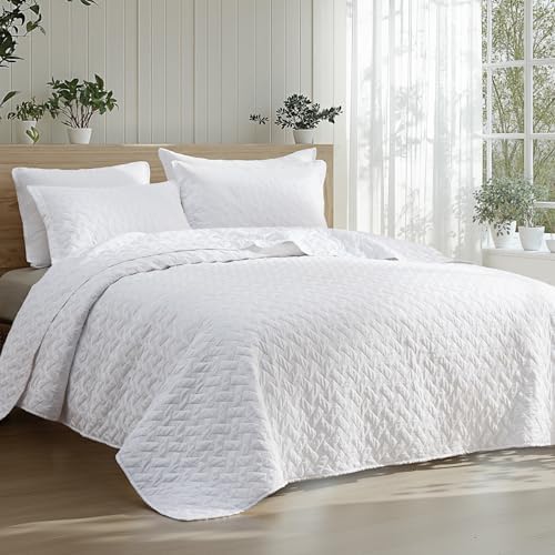 Bedsure Full Size Quilt, Lightweight Comforter Set by BEDSURE
